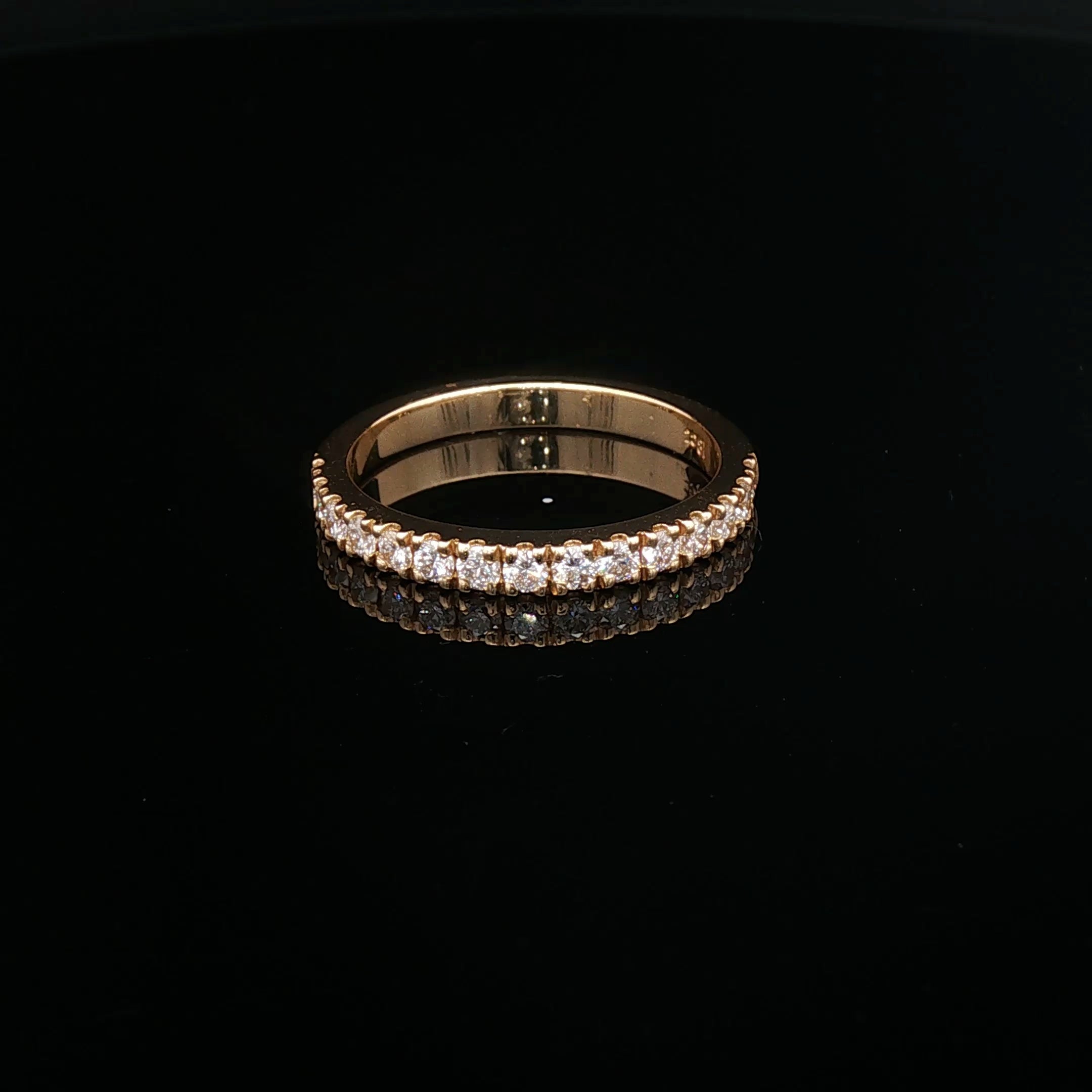 Jessie – Round Brilliant cut Diamond Half-Eternity band