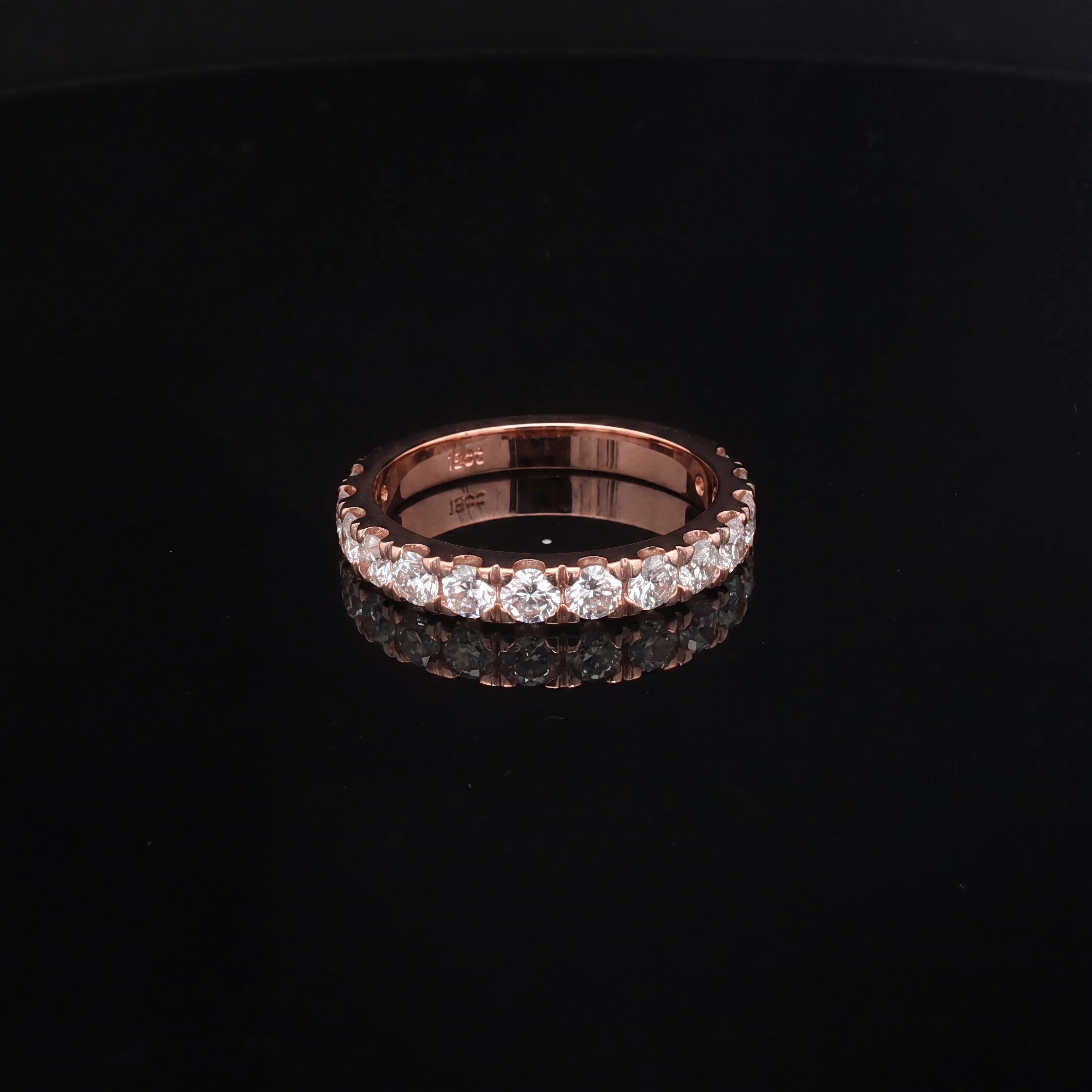 Lauren - White Gold Round Brilliant Diamond
