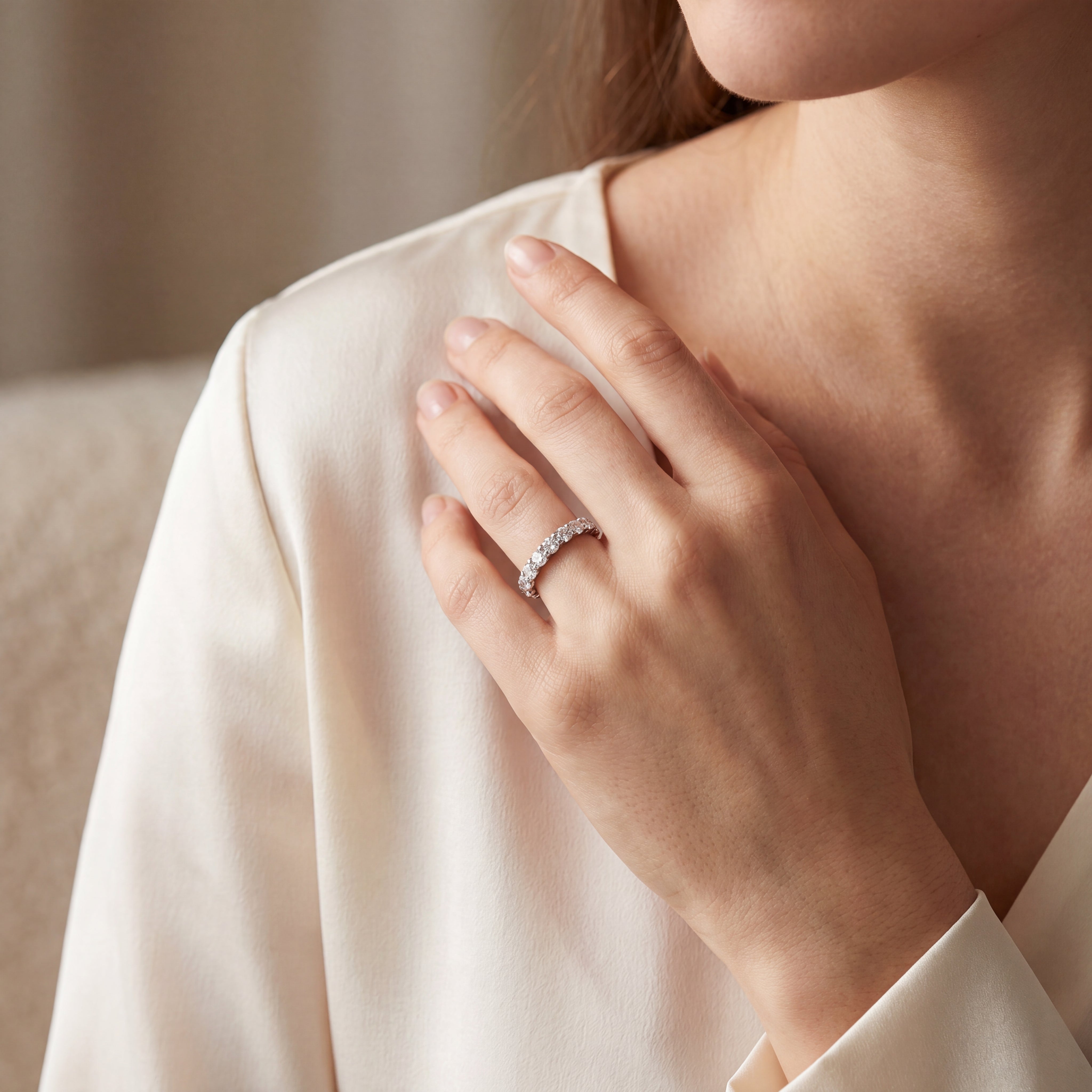 Lauren - White Gold Round Brilliant Diamond
