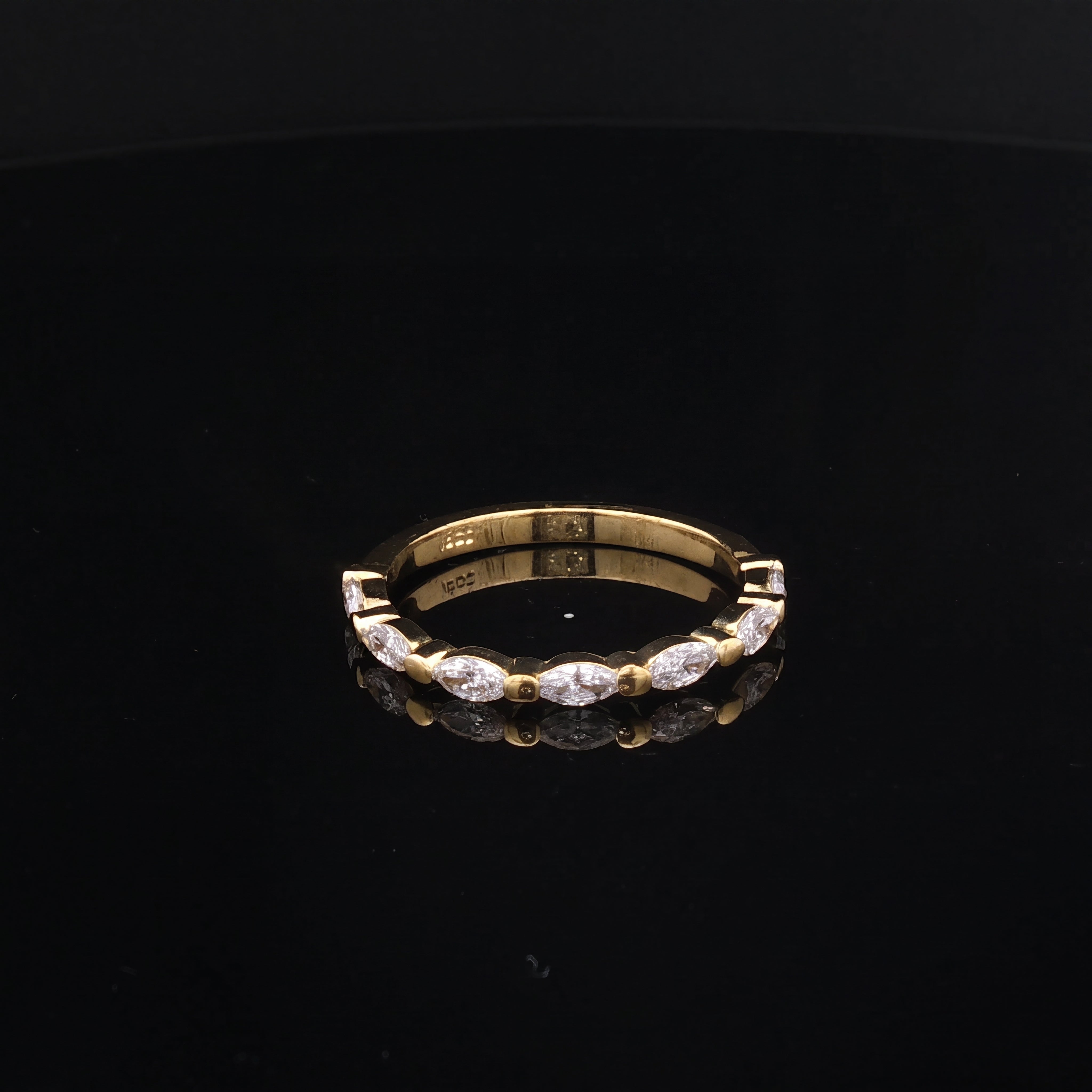 Kimberly - Marquise Cut Diamond Alternating Eternity Band