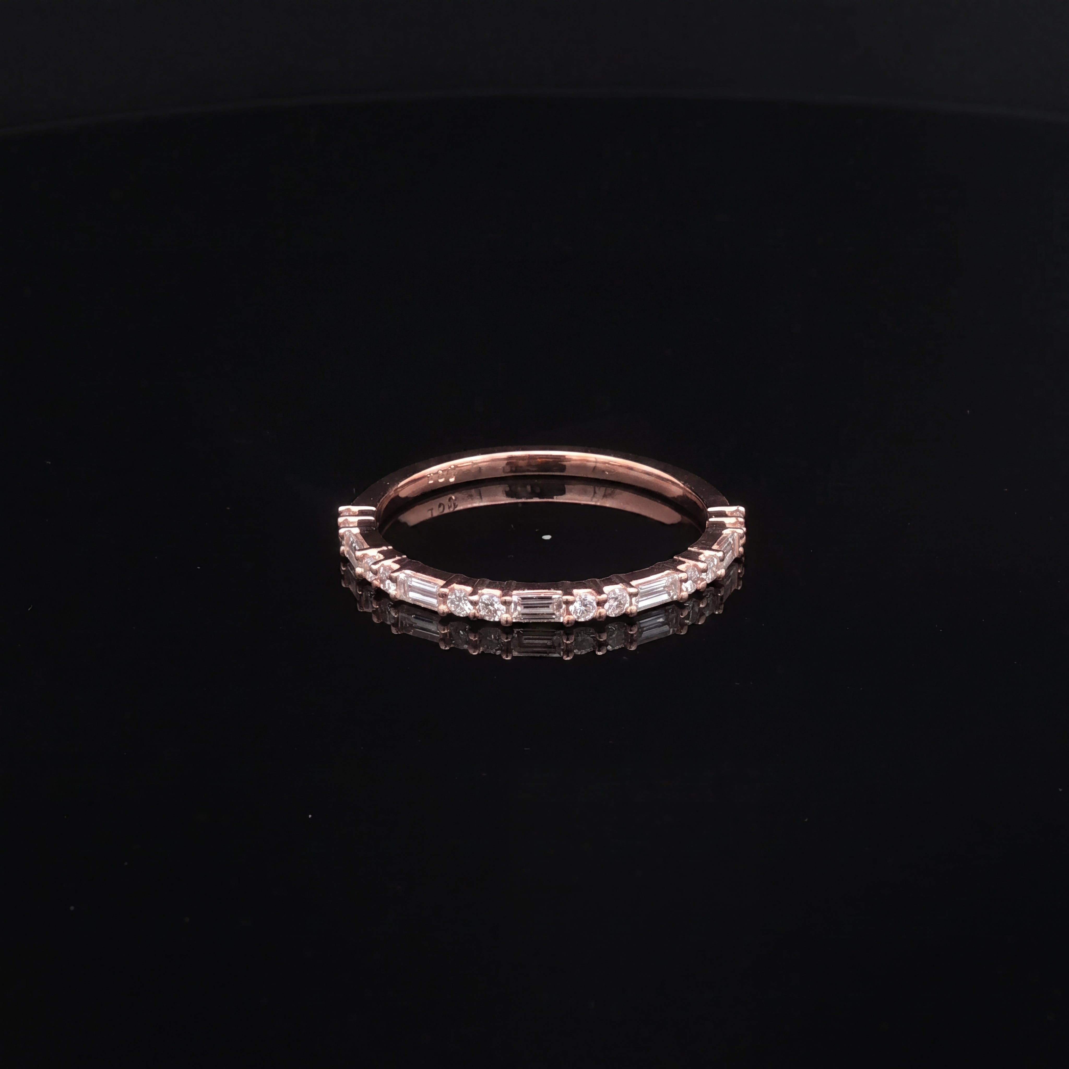 Courtney - Alternating Baguette and Round Brilliant Diamond Band