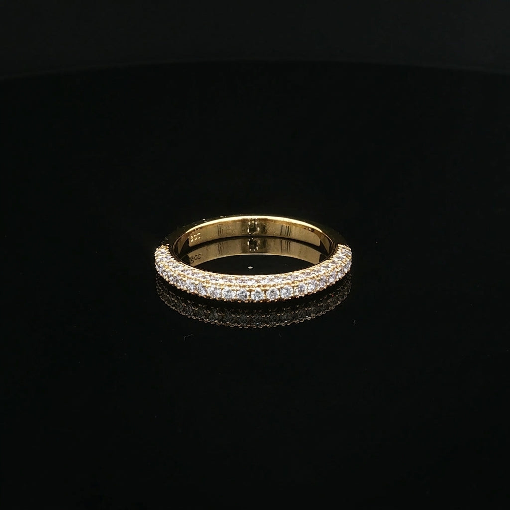 Lisa- 3 row pave set band