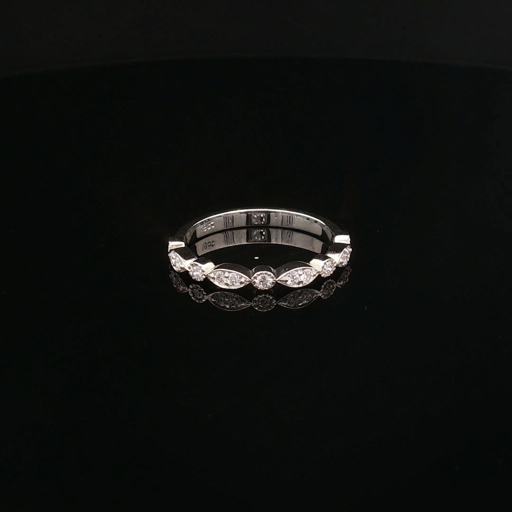 Hazel- Marquise and Round Shape Diamond Band