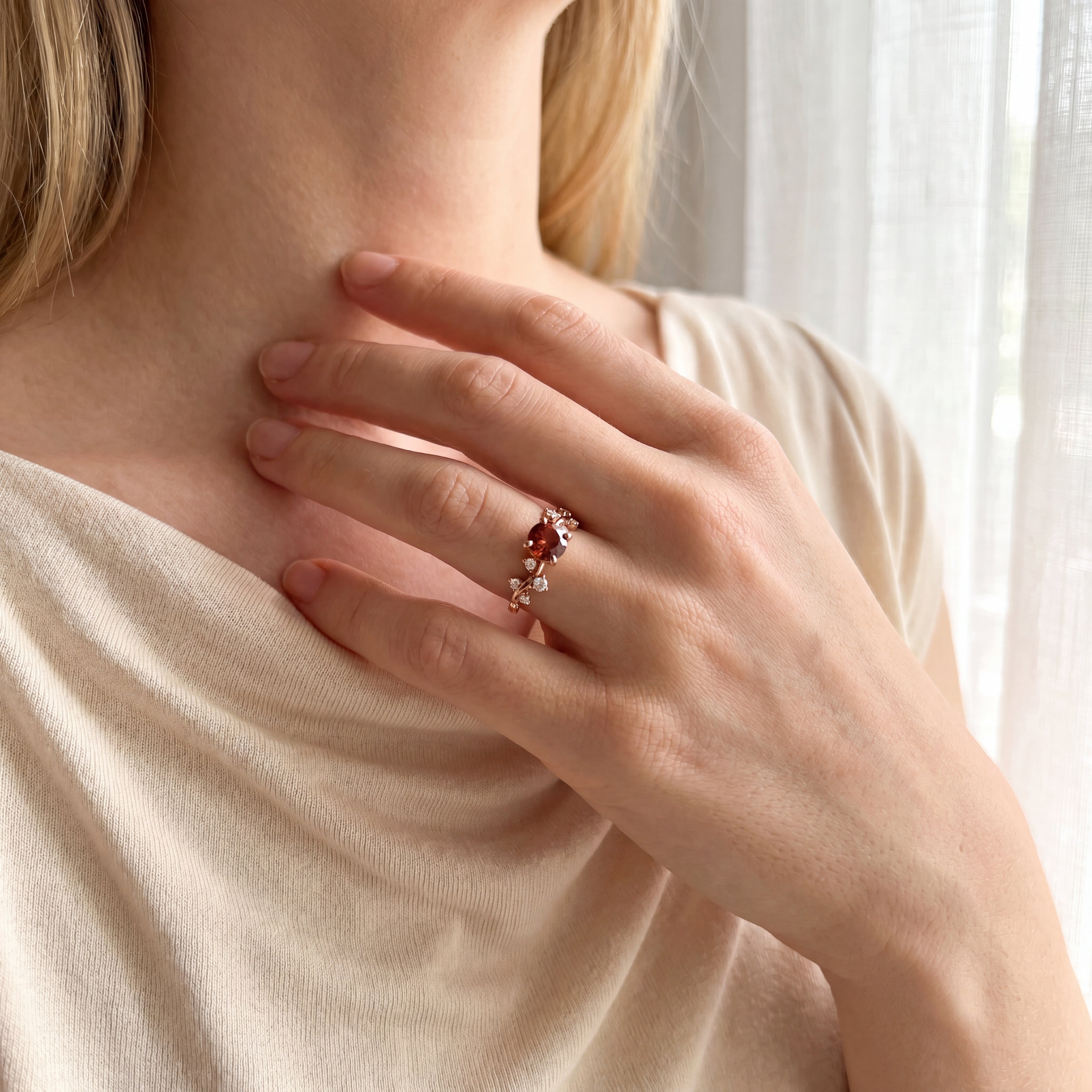 Rania - Nature-Inspired Round Garnet Branch Ring in Rose Gold