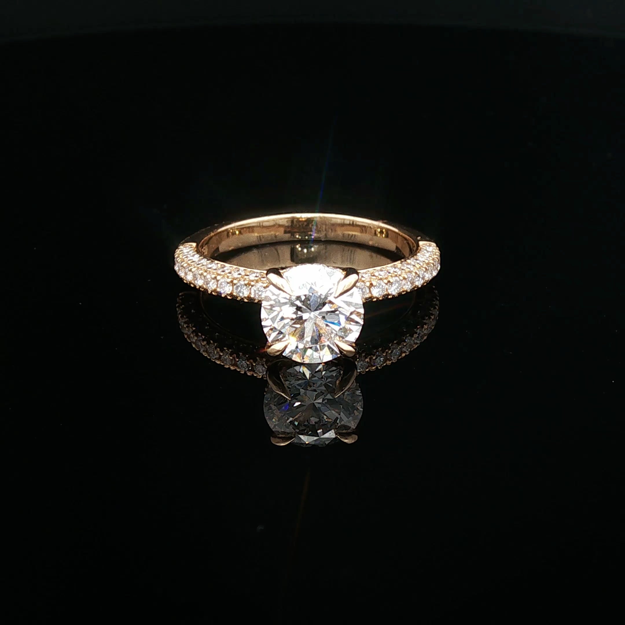 Verona - Yellow Gold Round Diamond Pavé Engagement Ring