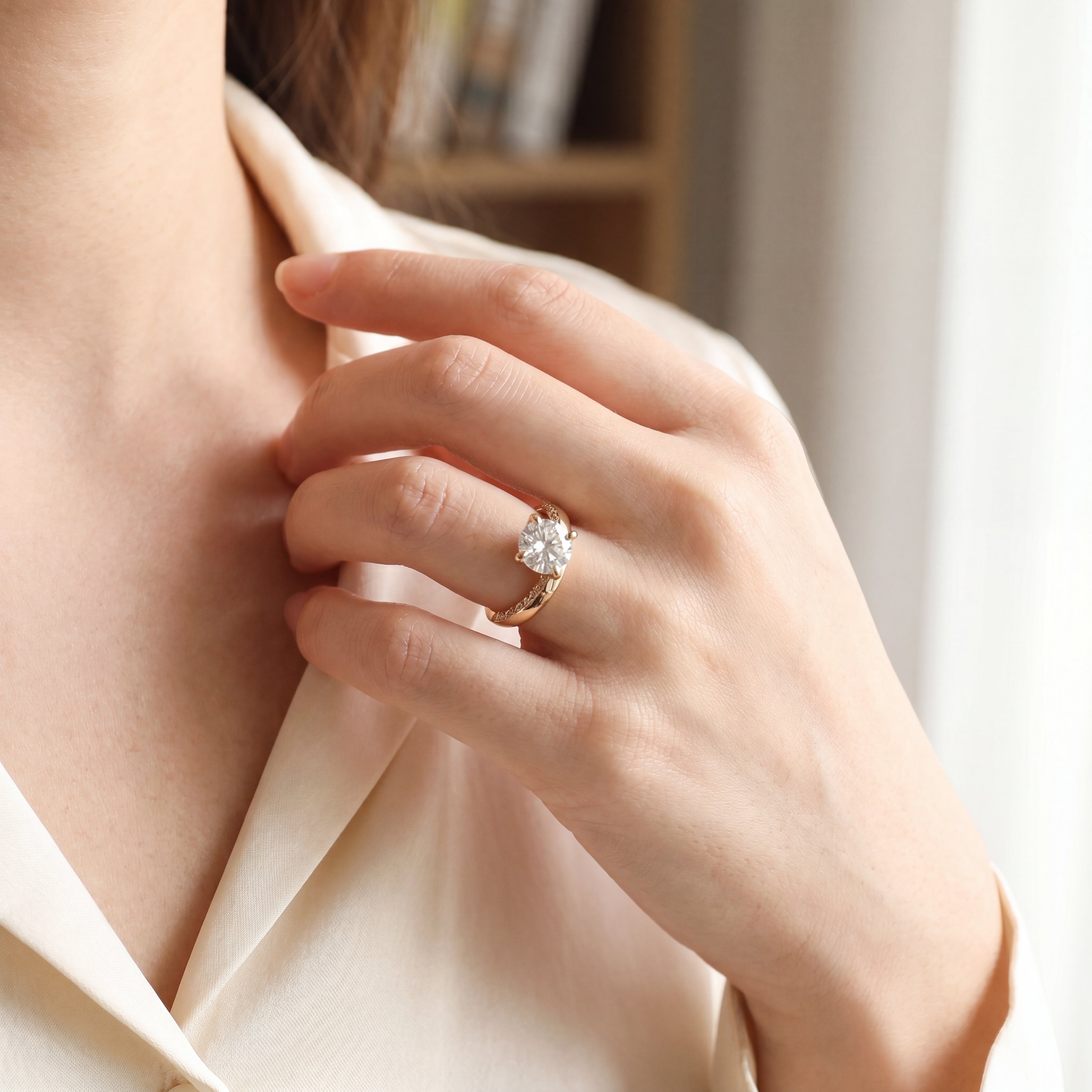 Paloma - Round Diamond Ring