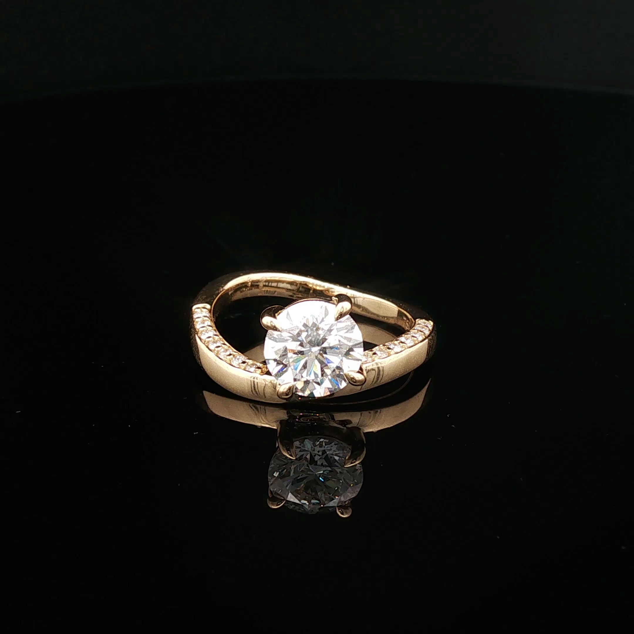 Paloma - Yellow Gold Diamond Bypass Ring