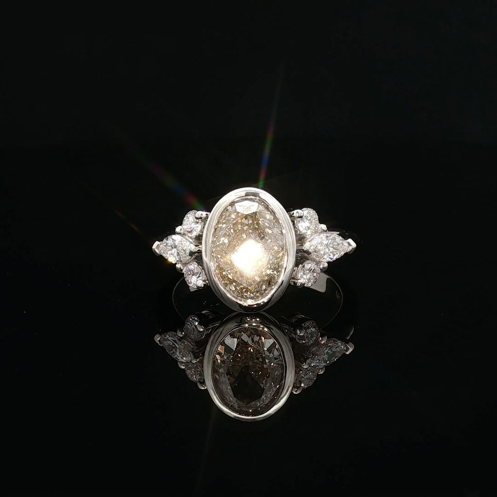 Havana - Bezel-Set Fancy Yellow Diamond Cluster Ring